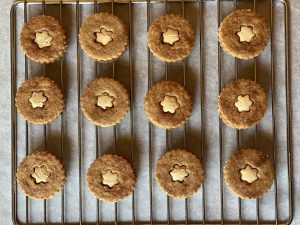 Cinnamon Cookie Butter Cookies 