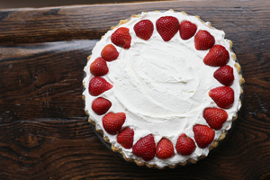 Fresh Strawberry Vanilla Cream Pie